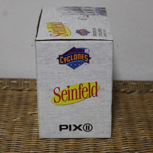 Seinfeld. Brookly Cyclones Bobblehead. George Costanza - Marine Biologist. - Picture 5 of 7